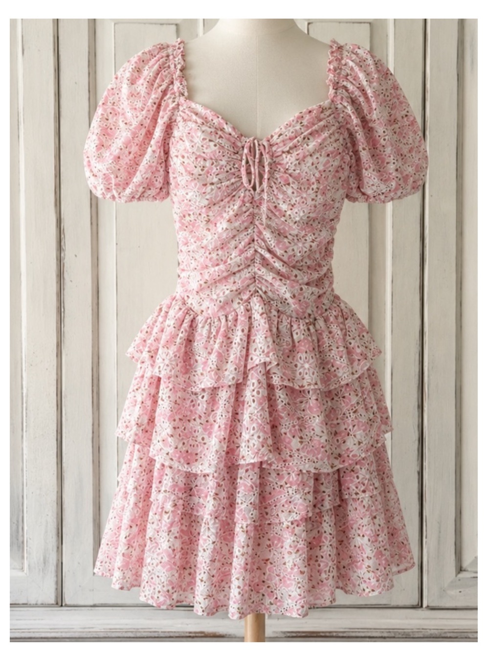 🟠NWT JUST ME Floral Mini Dress w/Ruched Bodice, Tiered Ruffle Skirt - Pink SMALL